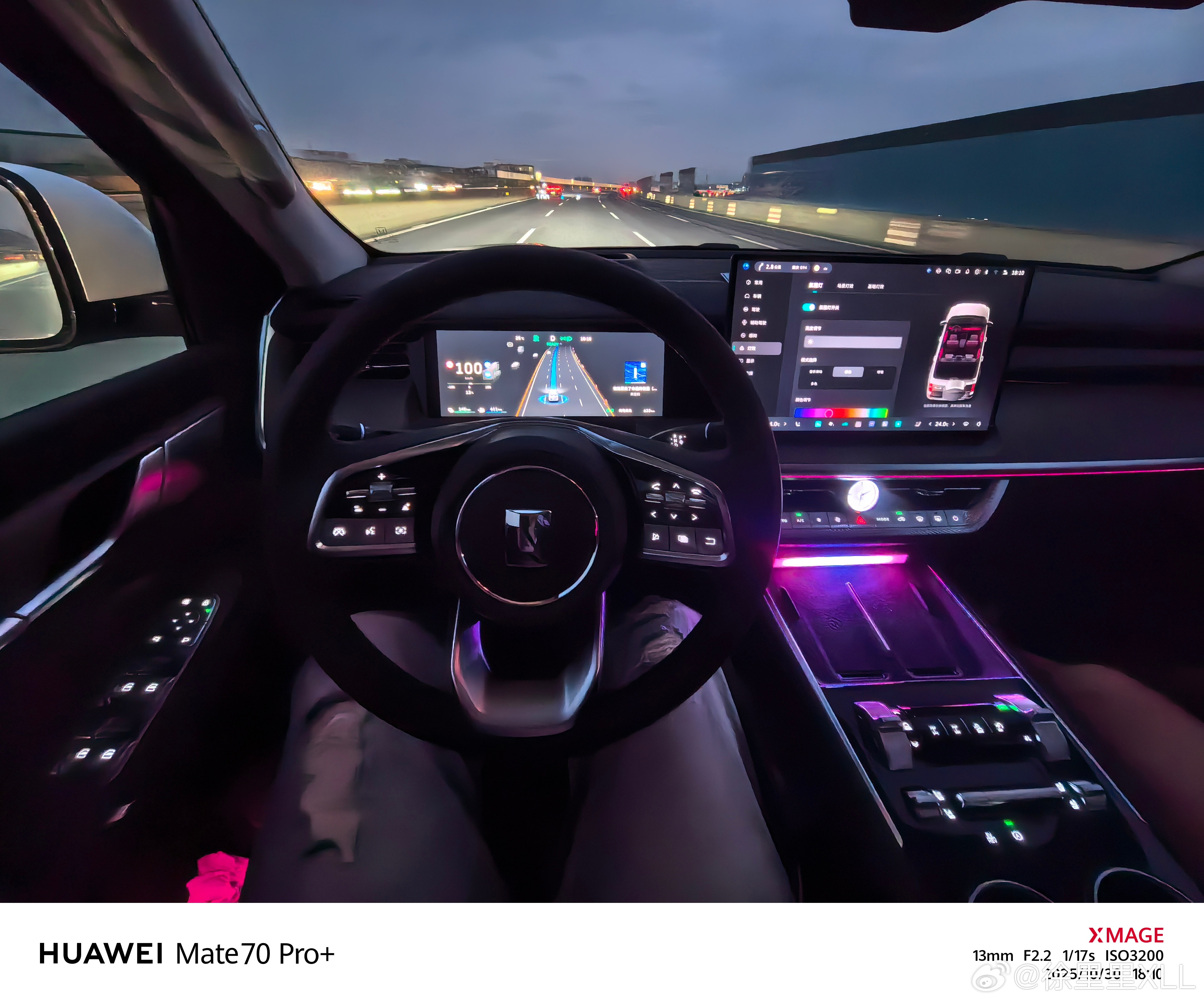 3吨级解耦四驱SUV纯电续航排名:1、极氪9X,302公里。2、坦克500Hi4