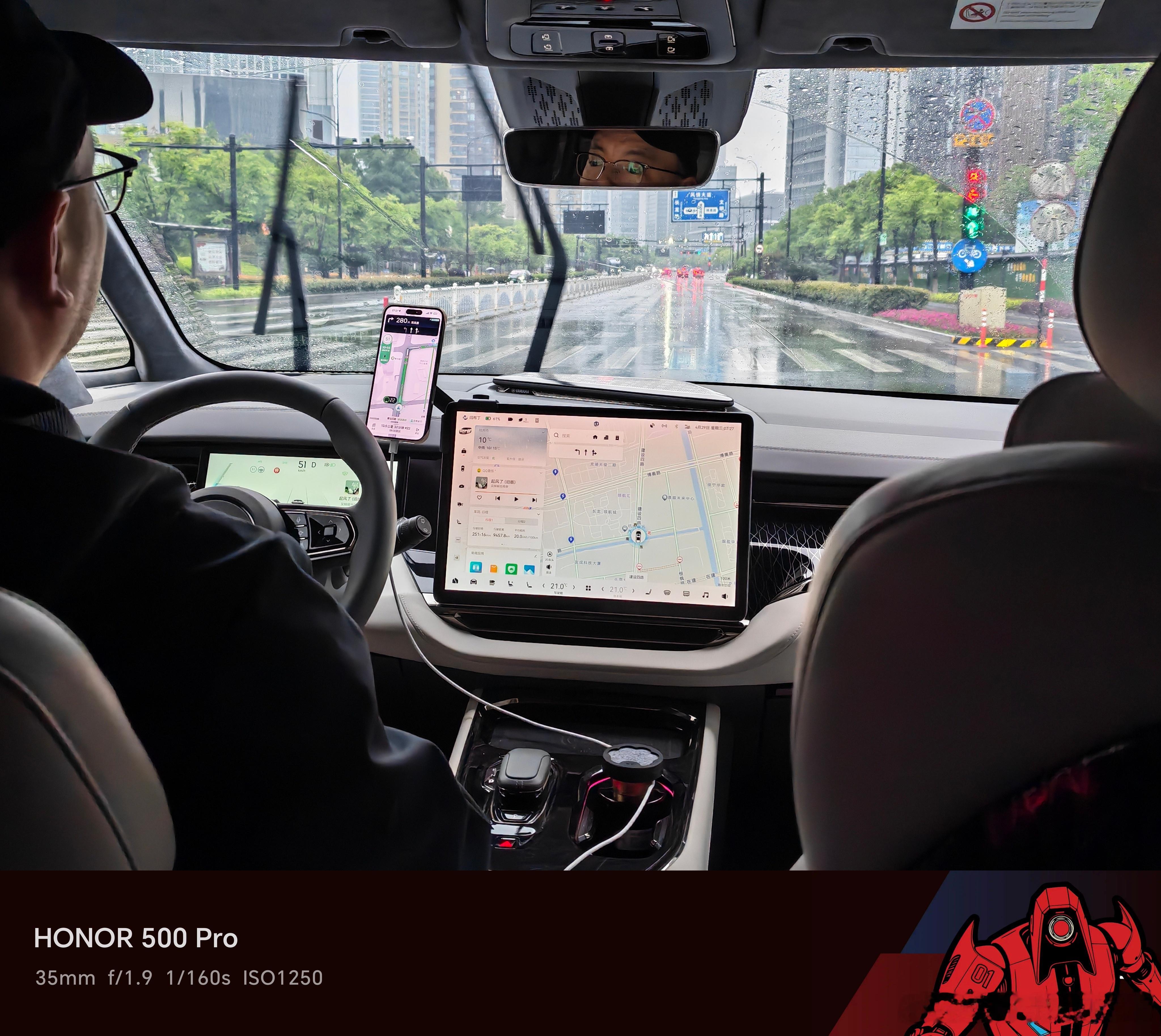 终于坐上了极氪009，果然是非常尊的豪华MPV，功能超级丰富，都给我整不会了。出