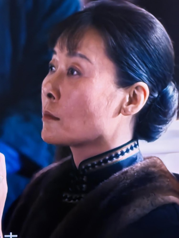 让柯蓝演宋美龄？消息一出，评论区直接炸锅了。那个在戏里怼天怼地、走路带风的女人，要去演那个永远旗袍裹
