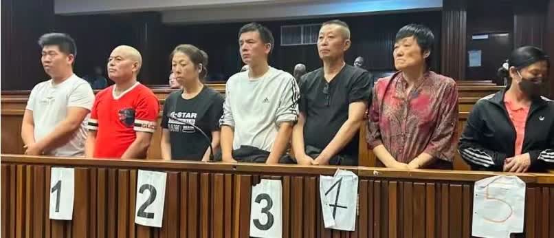 南非判处7名奴役劳工、童工的中国