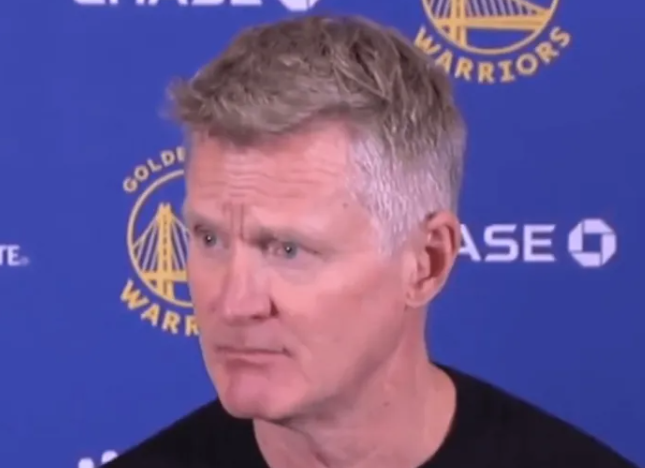 NBA常规赛，勇士113-121不敌魔术。赛后采访，勇士主教练科尔谈及球队明日