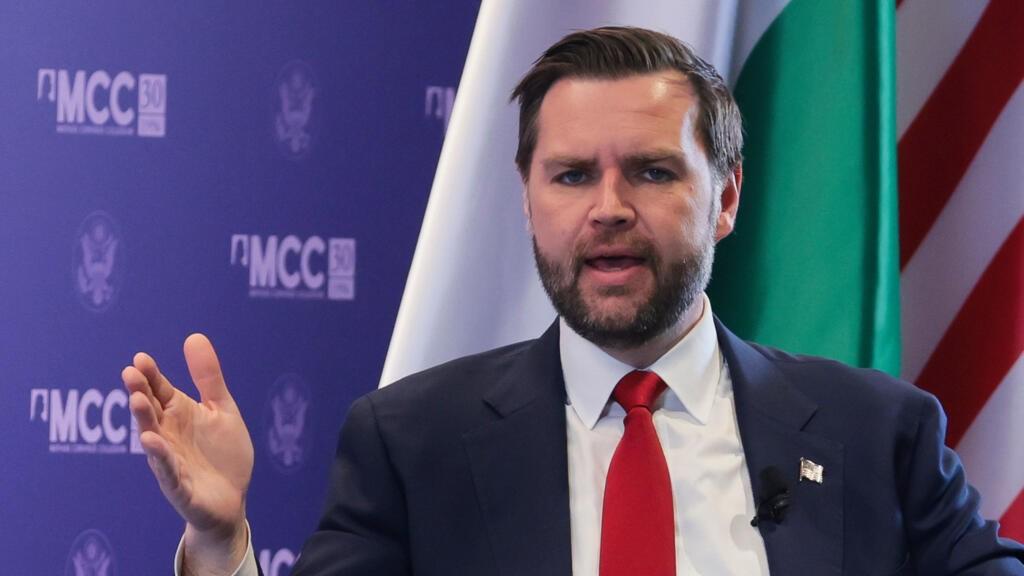 万斯提出的要求，伊朗已读不回美国副总统万斯结束瑞士谈判返程，临走前对外抛出硬性