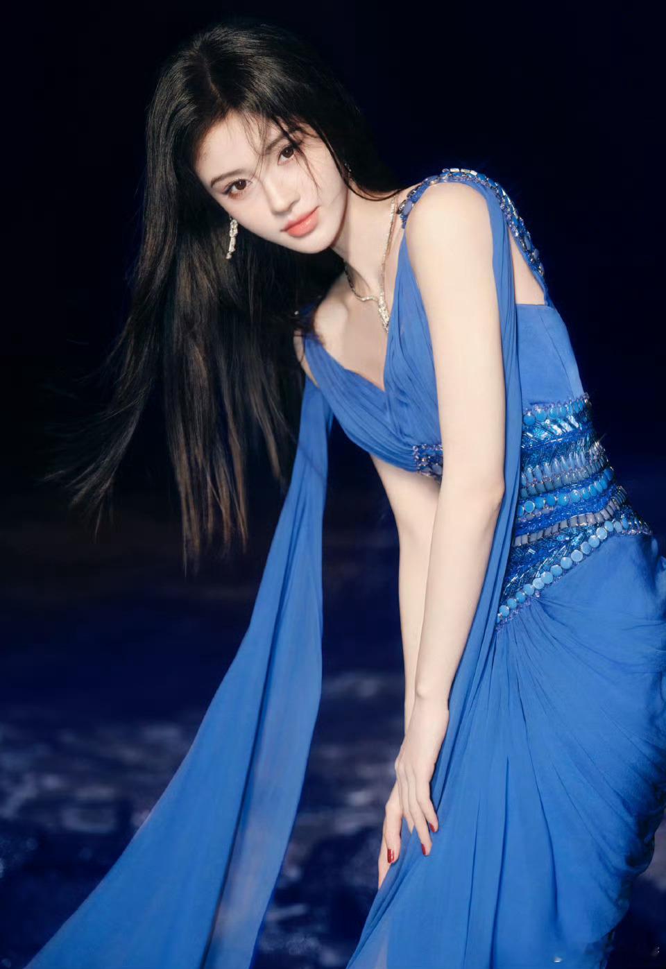 鞠婧祎jjy鞠婧祎姜黎非jjy鞠婧祎地珠jjy鞠婧祎露芜衣新年快乐！