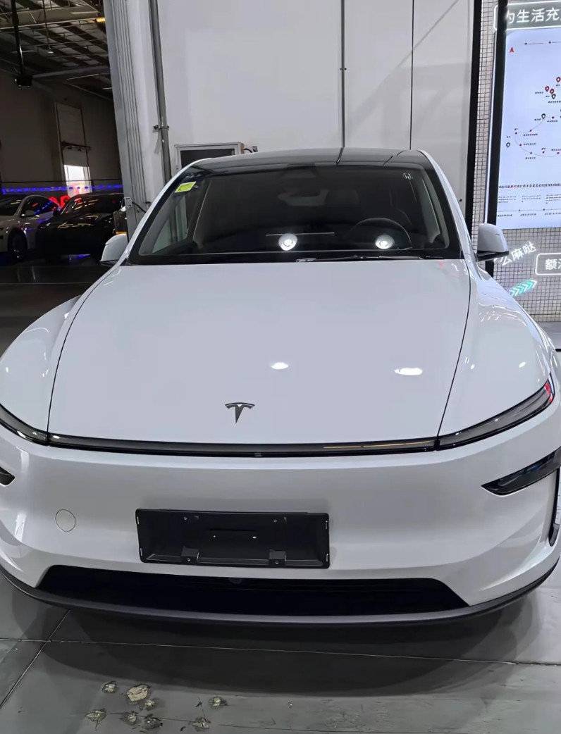 终于提车了！等车一星期，贷款15万，落地23万！无论现在的新能源再怎么卷，特