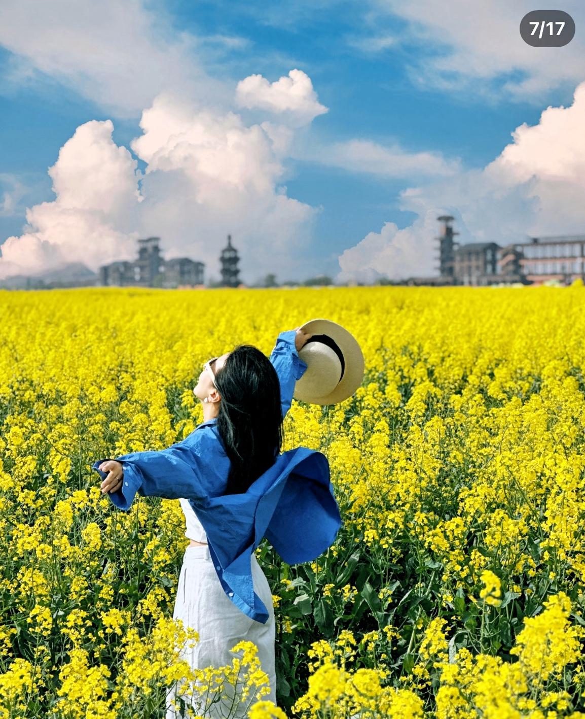 你以为，你失去了一个，为你撑伞的人。其实分开后，你才发现，你的世界，