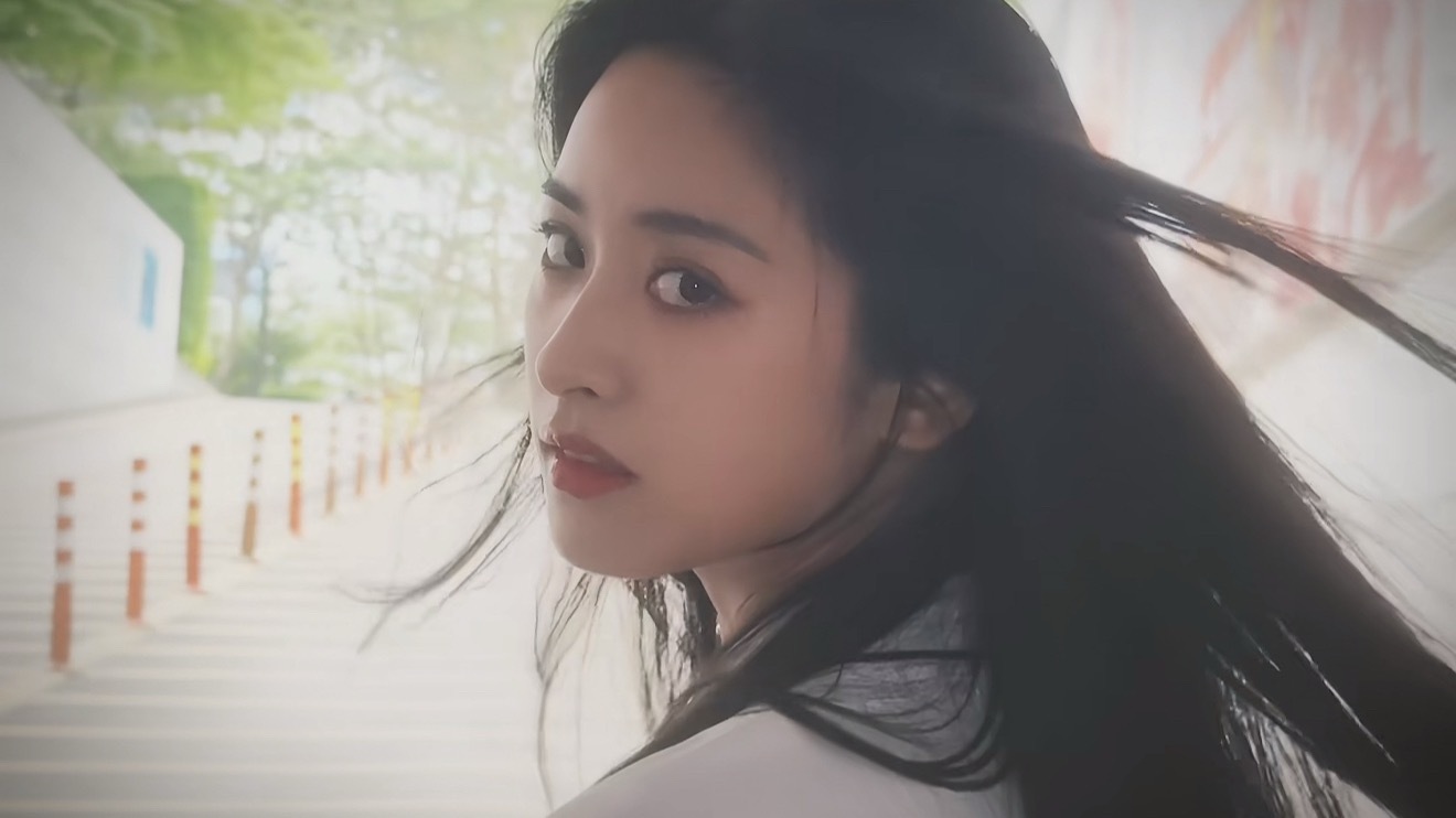 沈月我滴妈都去给【沈月工作室】的抖点赞我们傻冒工作室第一次尝试美女技术流剪辑，