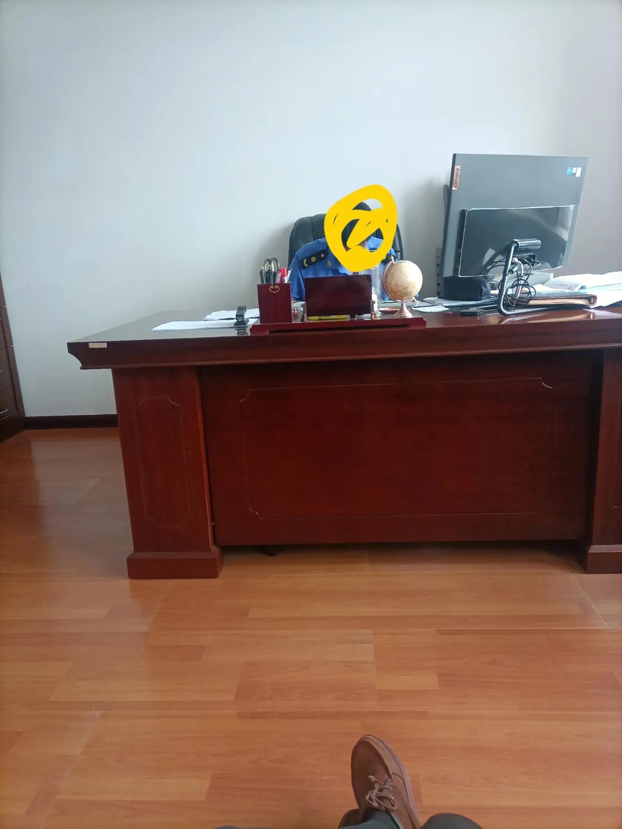 让领导看你顺眼的六句话———一、发通知不说"请知悉"要说"重要事宜，望您知