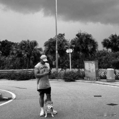 香港消防员殉职女友发文看哭全网！一句"返回氪星"藏着多少痛消防员何伟豪的女