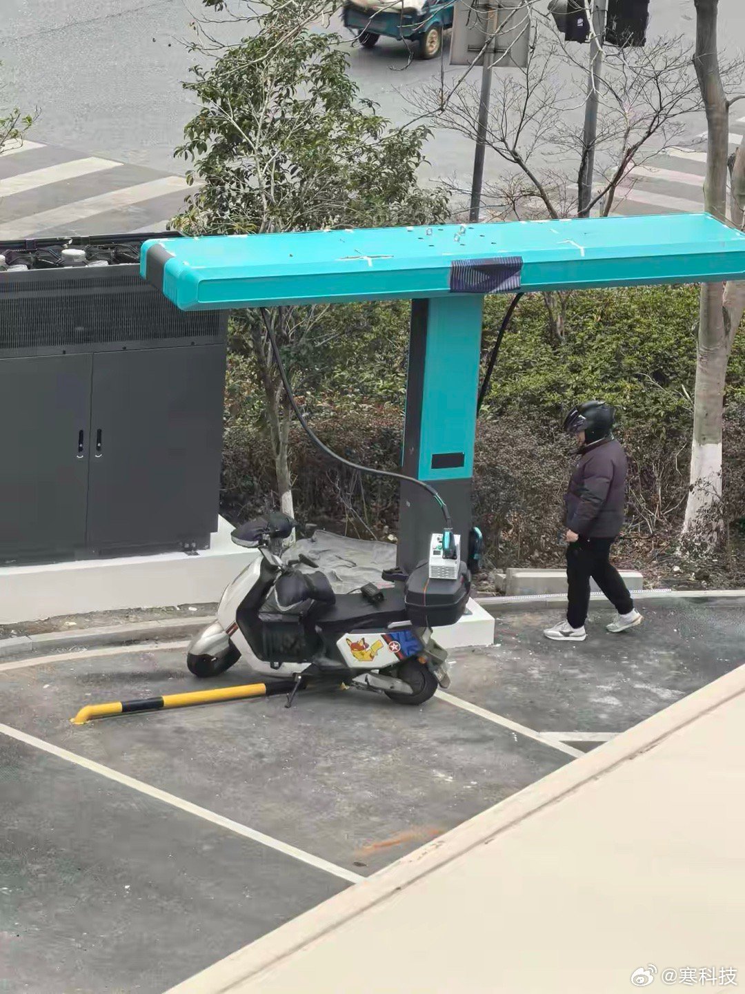 迪子的兆瓦闪充，也是给外卖小哥利用上了