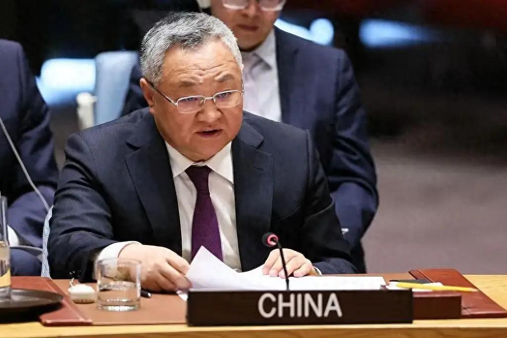 联合国当场直接摊牌，中国大使扔下终极警告：日本敢插手台海，直接开打！在我看来