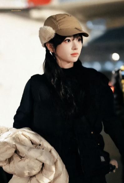 太可爱了叭这个卷毛田曦薇