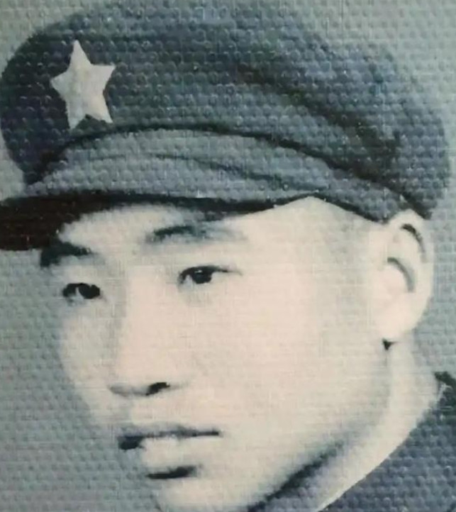 1984年，战士李陶雄中弹后抢救无效，壮烈牺牲。他的遗体却在送往安葬途中两次掉落
