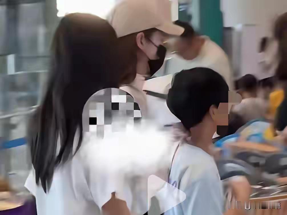 目前来看，小梅算是一个成功的后面。像朋友一样和孩子们相处，真的是很有意思。主要是