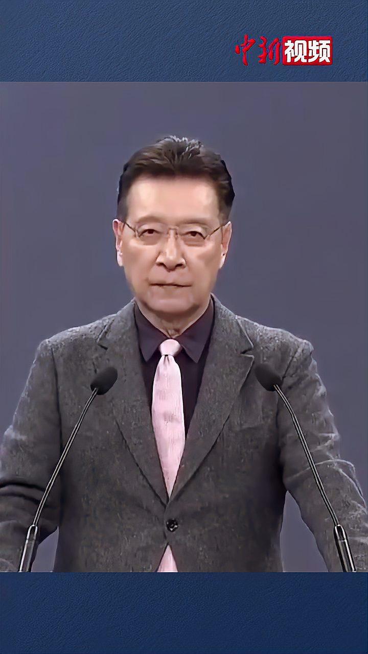 那封“不客气”的邀请函，根本不是失误，而是一场精准的面试。可惜，赵少康这种老炮没