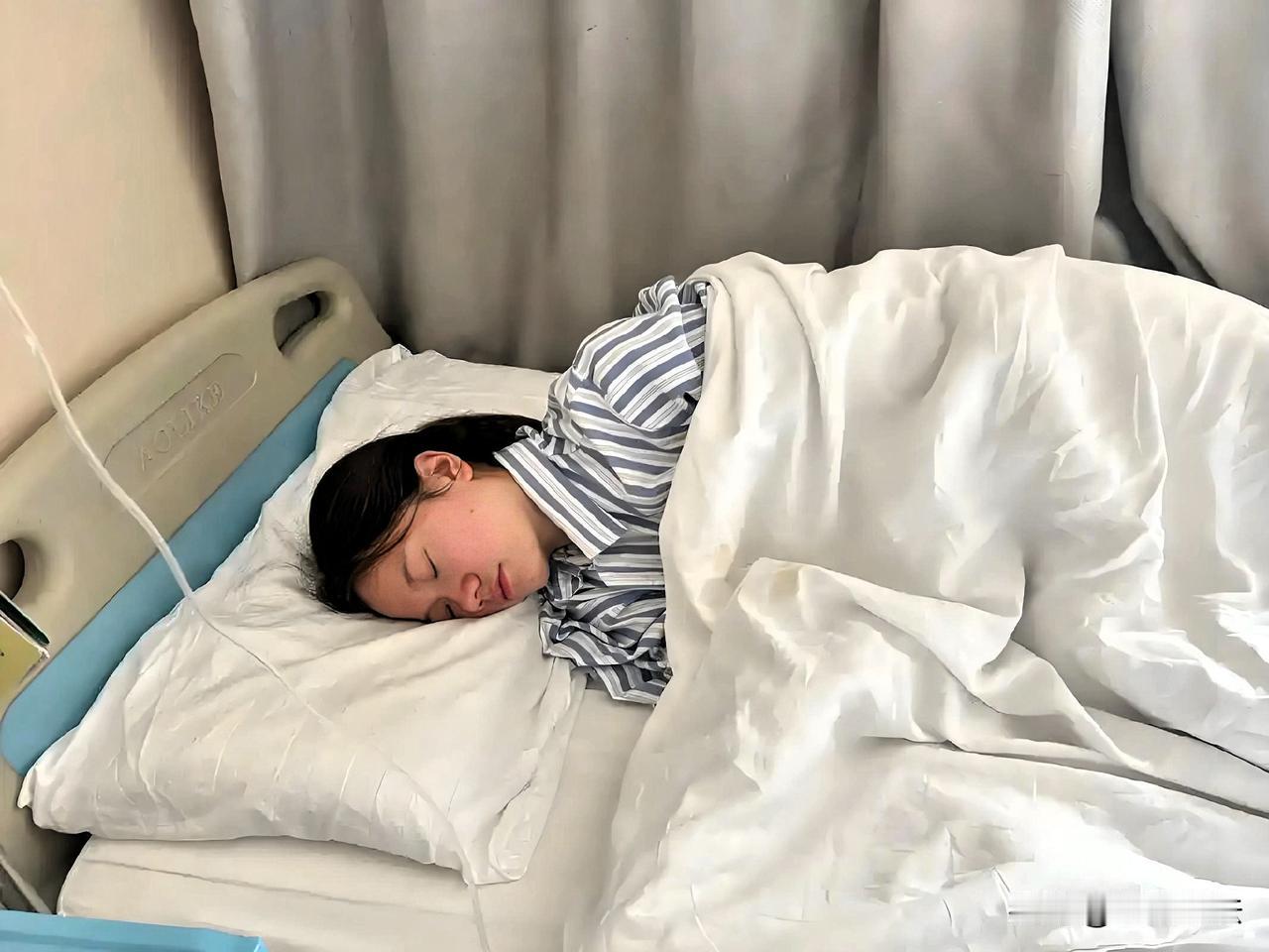 湖南长沙，男子与一女子发展成亲密关系，女子发现他已婚，毅然提出分手，谁料，男子拿