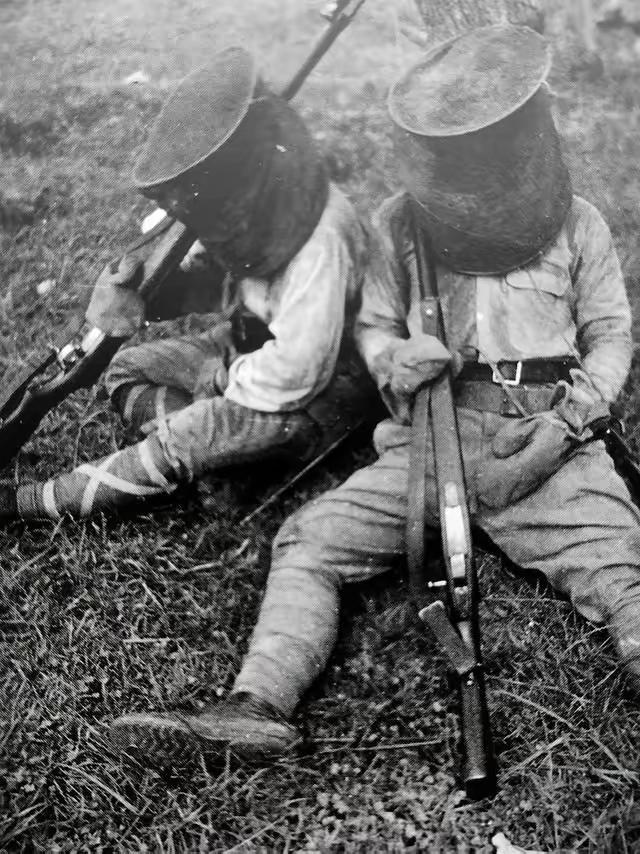 1944年，日军侵入云南，尝受到了云南蚊子的厉害。硕大的蚊子把日本鬼子咬得浑身是