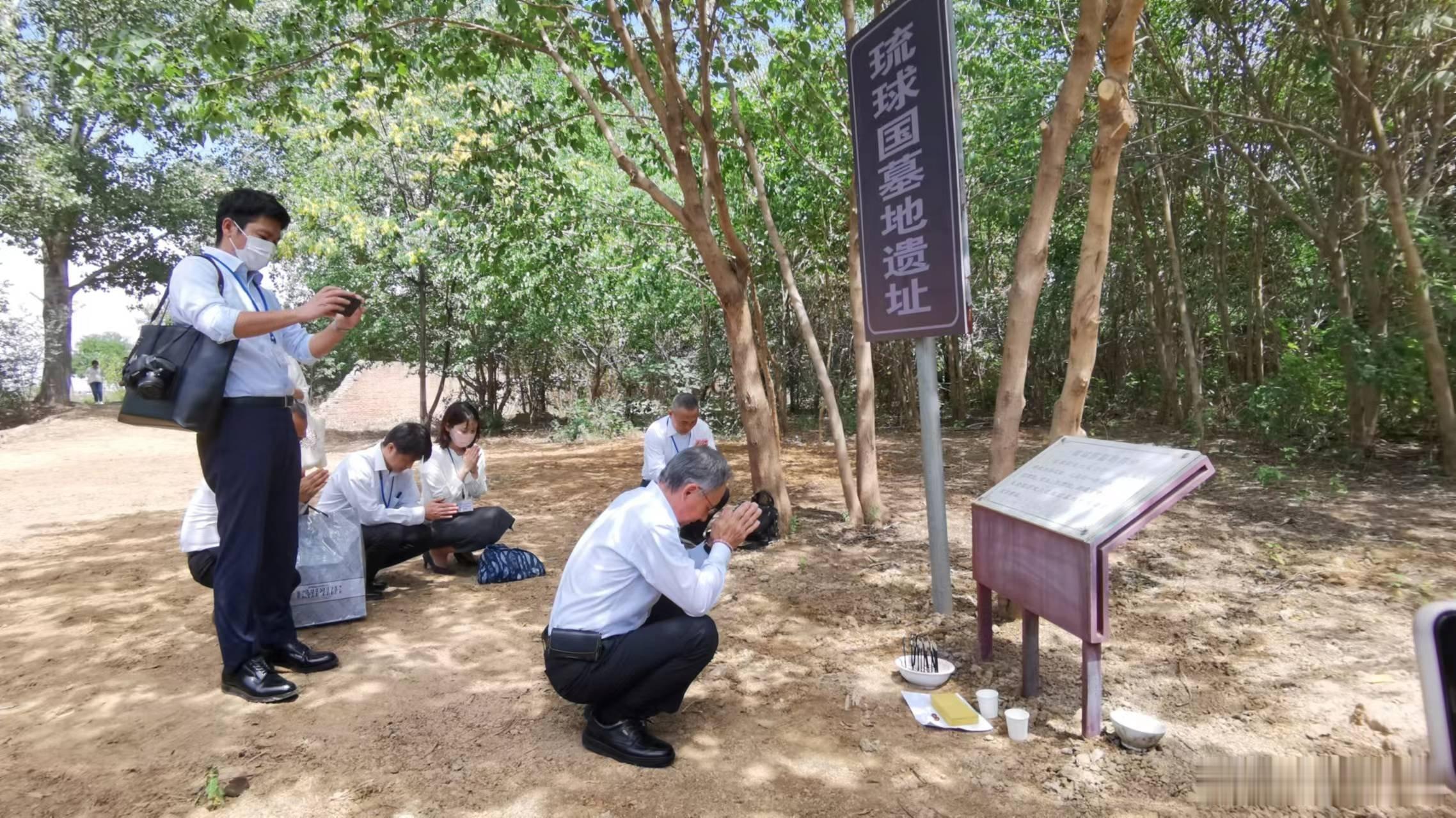 琉球大屠杀！发生在1945年冲绳战役期间的“琉球大屠杀”（亦称冲绳岛屠杀），是二