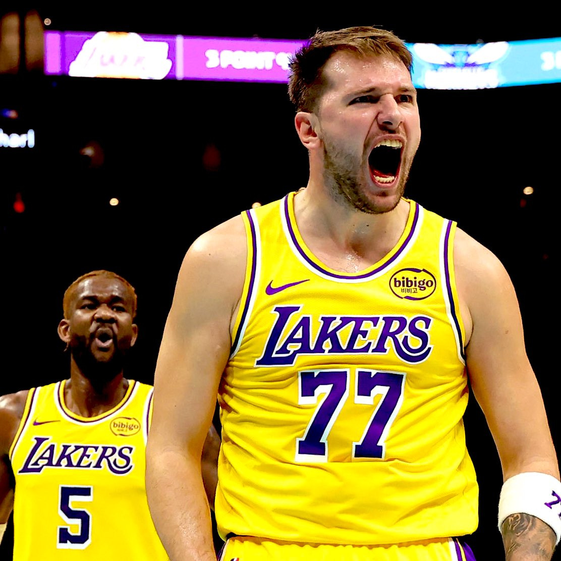 11场比赛结束后，湖人进攻效率117.2联盟第9（上升3位）防守效率116.2联