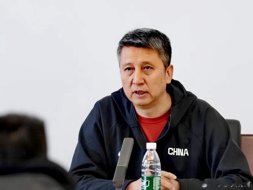 中国男篮打日本为何就像如临大敌一般！截至目前，即2026年2月，中国男篮与日本男