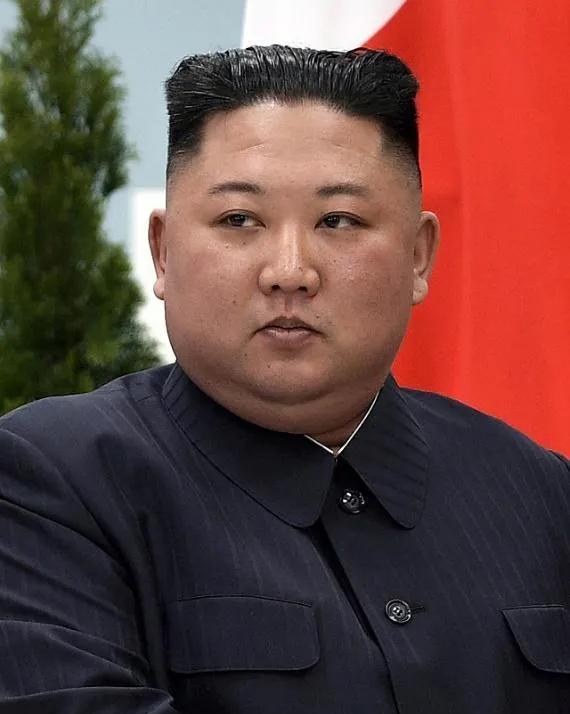 金将军真是“人间清醒”即便饭都吃不饱也要搞核武器超音速导弹驱逐舰他知