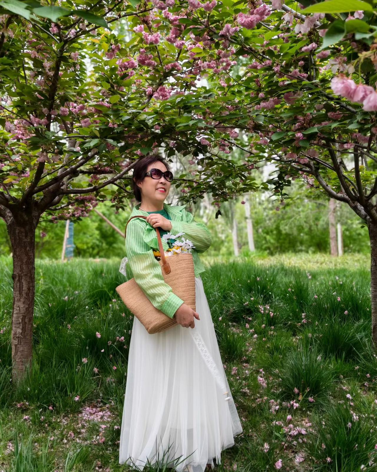 要说这辈子最大的愿望，我这岁数，不求大富大贵，不求儿孙满堂围着转，就求个平平安安