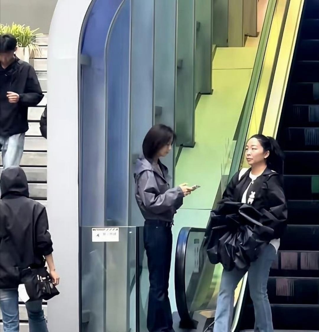 老天爷这居然是佟丽娅差点没认出来​