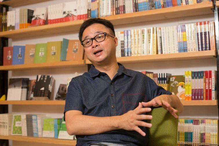 台湾海峡交流基金会秘书长罗文嘉星期五（4月24日）召开说明会说，郑丽文在大陆费相