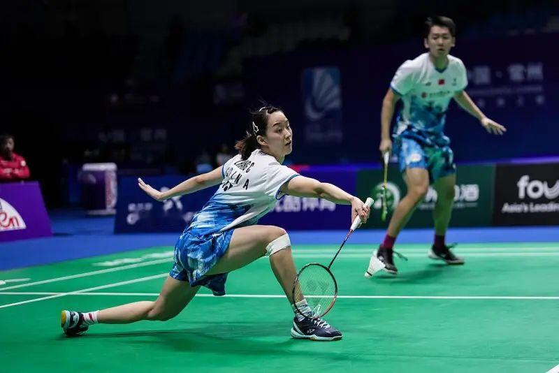 泰国大师赛国羽双打三连胜!1月28日，超级300泰国羽毛球大师赛1/16决赛，