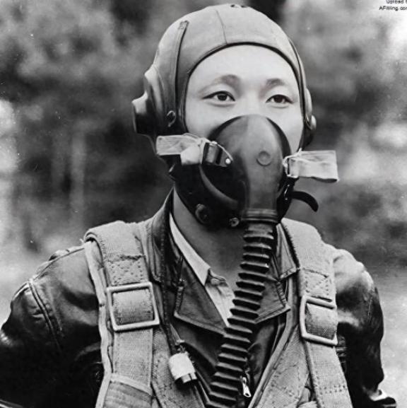 1953年，年仅21岁的朝鲜飞行员，开着当时世界上最先进的战机，还有冷战中最敏感