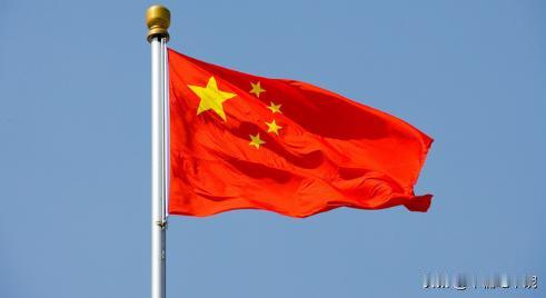 这两年，你有没有发现一个奇怪的现象？我们越来越强大了，经济体量世界第二，产业链