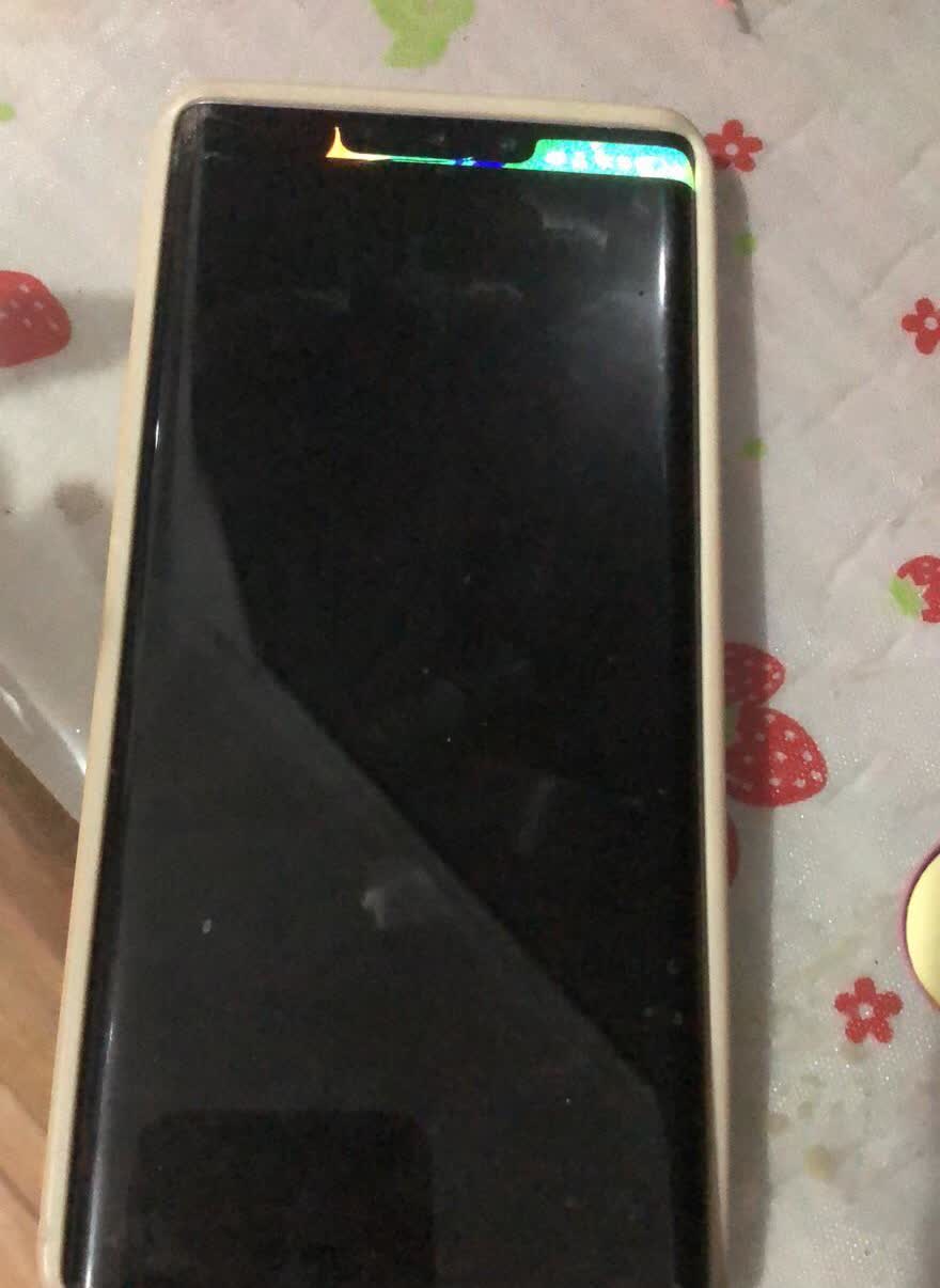 你的手机用几年啦？哎，手机坏了，我的华为mate30黑屏两天