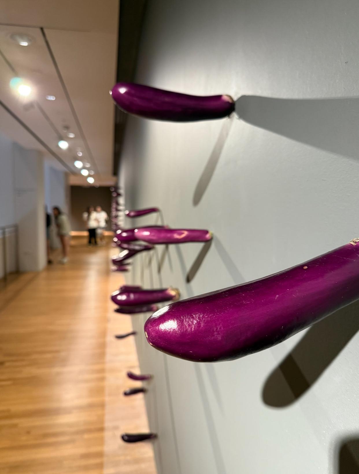 要不过说国外开放呢，这是新加坡国立美术馆收藏stilllife这还算是比