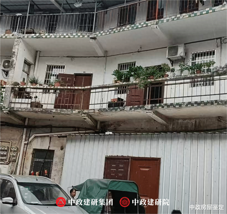 湖北省<em>恩施</em>市酒厂房屋结构安全鉴定