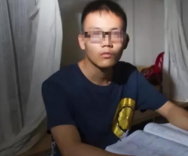 湖南一学霸，高考只考了239分，全校老师都不相信，然而当调取了监控录像后，才发现