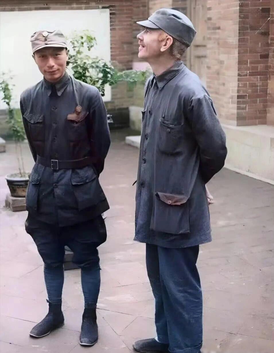 历史知识白求恩大夫与聂荣臻元帅抗战时期的珍贵合影​​​