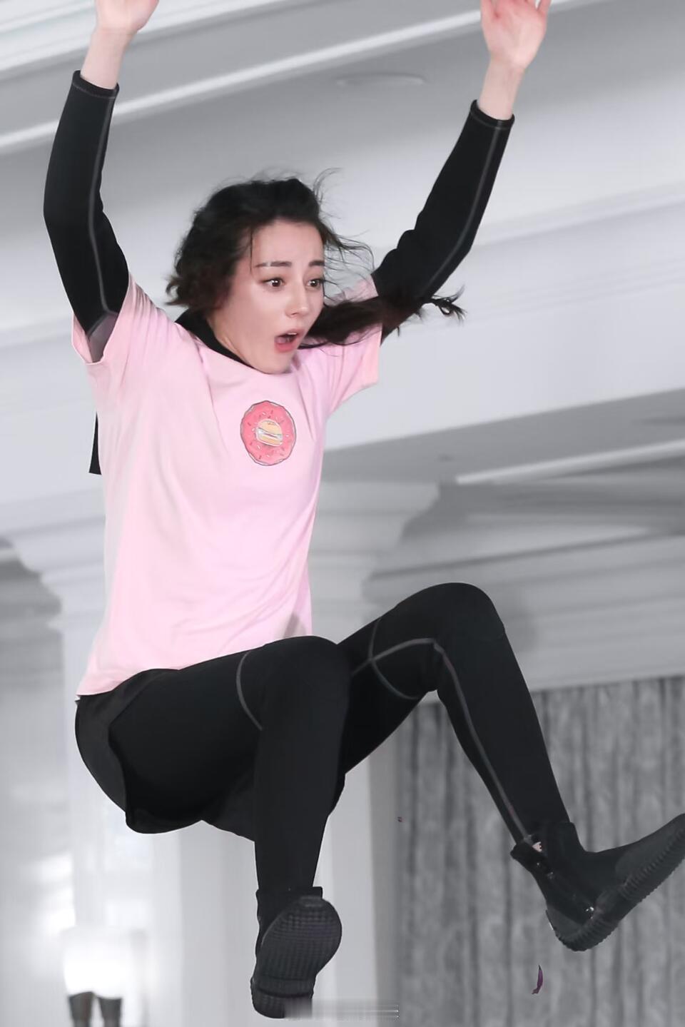 迪丽热巴世界级萌物这谁看了不迷糊啊