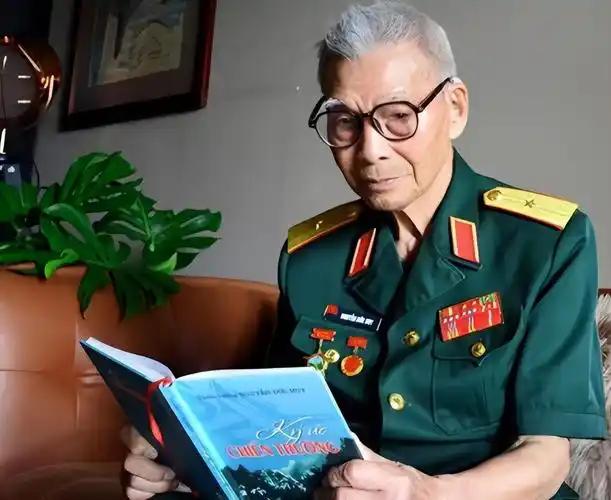 越南少将阮德辉回忆说：当年中国军队能安全撤走，不是越南军人胆小不敢追，而是黎笋下