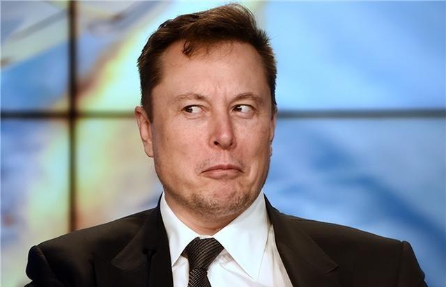 真是活久见！全世界都在盯着那几纳米的芯片打破头，结果马斯克一句话把大家整蒙了：现