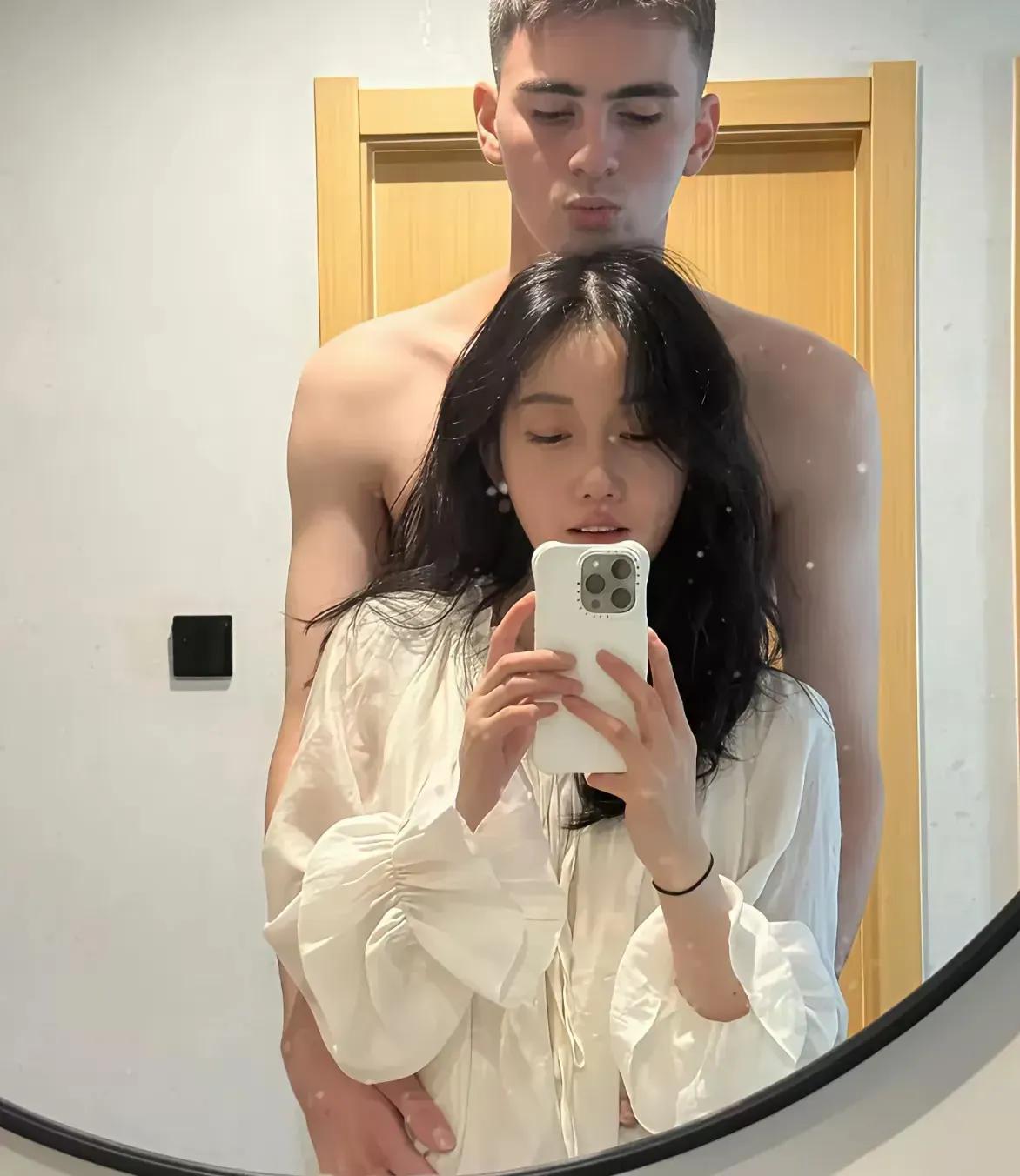 真的不理解为什么女生喜欢找外国男友?今天和一个正在读大学的上届学生聊天，聊到了