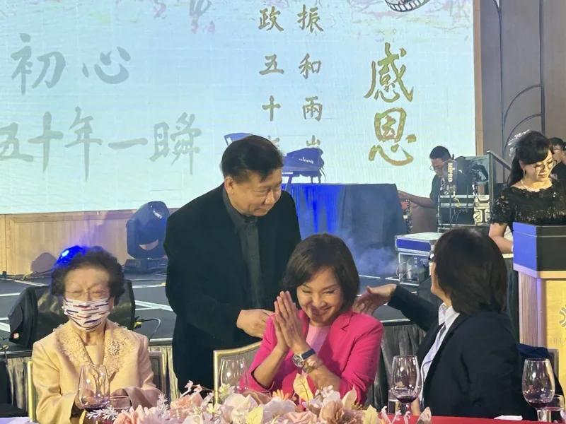 幕后推手？传林义守力荐张显耀盘南二都选情义联集团发声明否认外传国民党党主席