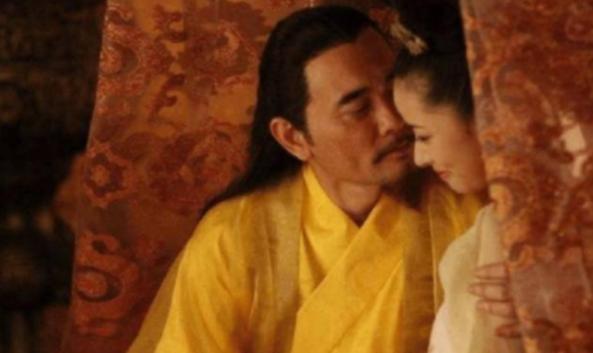 638年，39岁的李世民心痒难耐，传召11岁的徐惠侍寝。谁知左等右等都不见佳人的