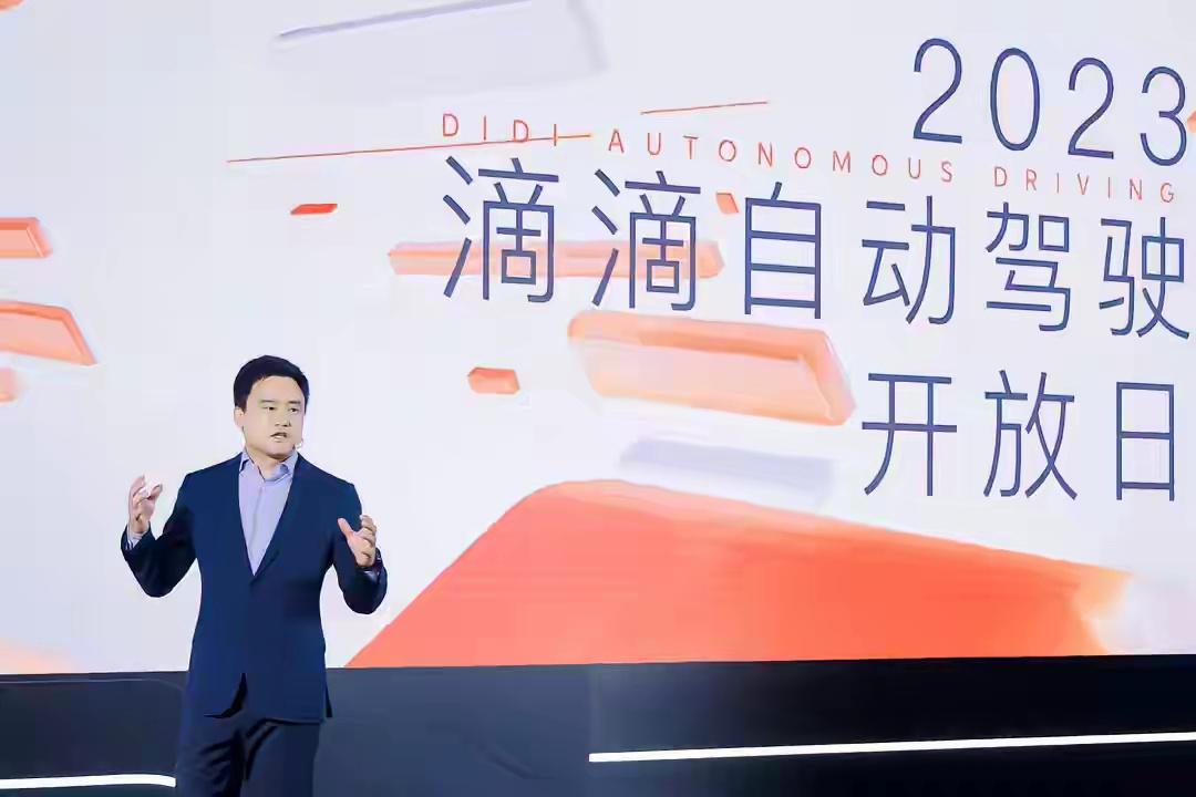 务必狠狠记住这些忠告：1、婚姻能凑和过就凑和过，尽量不离婚，两个人总比一个人