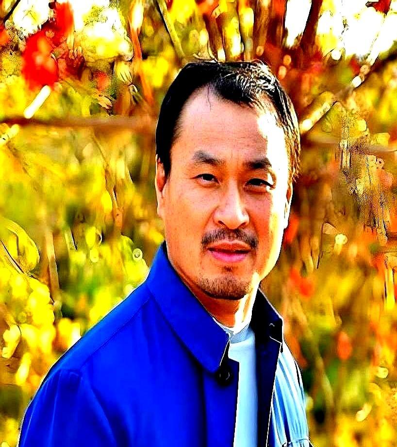 王老七镜头砍到只剩9分钟17年木匠突然成了背景板。蔡维利直播时一句“拍了五