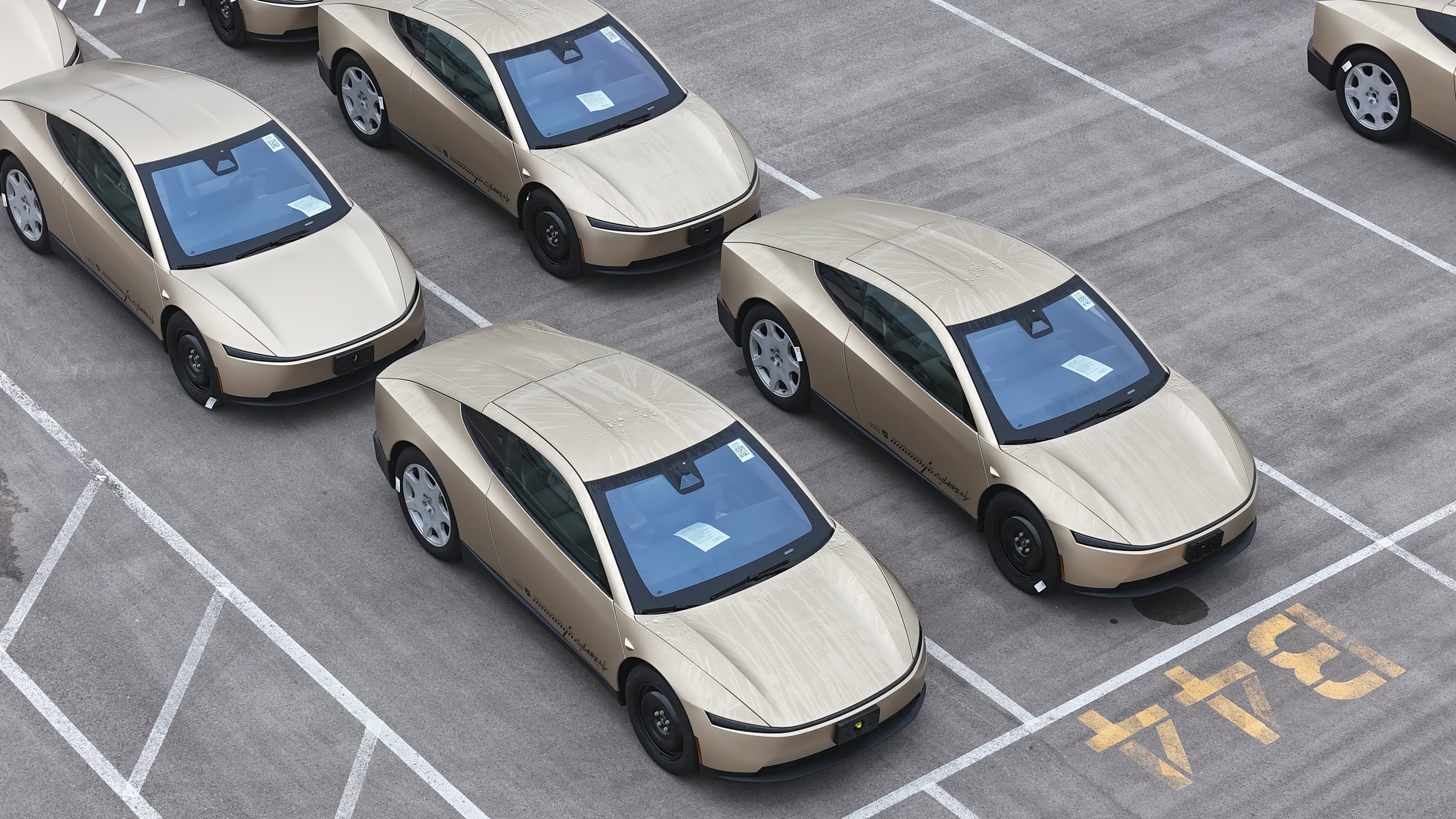 4月24日，特斯拉正式宣布Cybercab开始量产，标志着完全自动驾驶时代正式开