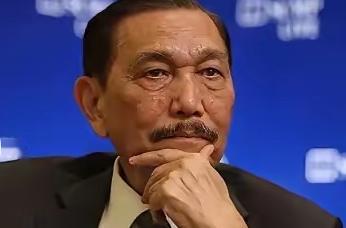 🌞印尼国家经济委员会主席卢胡特·班查伊丹摊牌了，卢胡特称:“我告诉总统，不