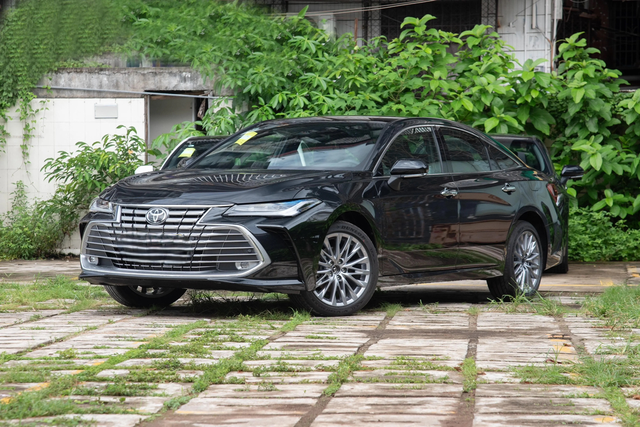 几款b级车试驾感受最近试驾了亚洲龙、凯美瑞、雅阁和天籁，现在谈谈自己的试驾感受