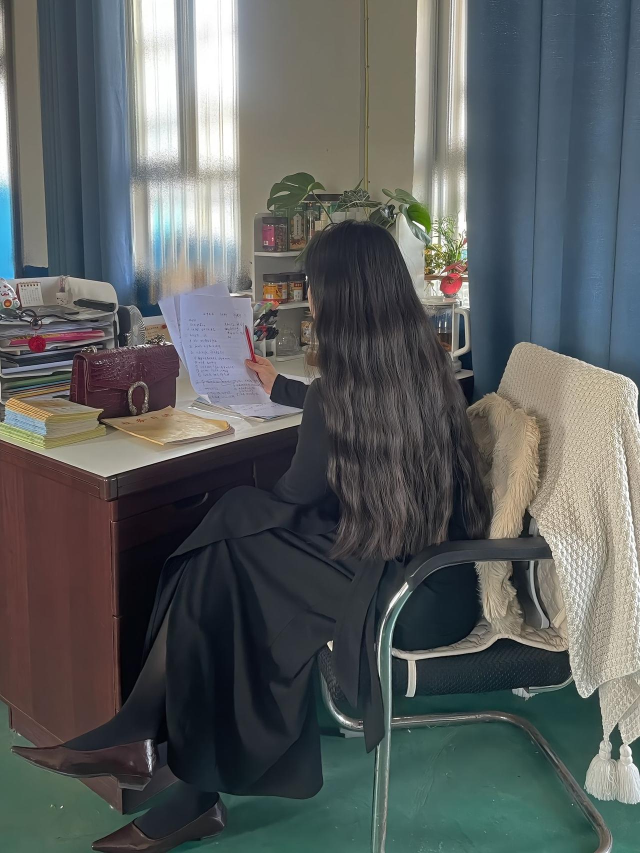 猜一下我是教什么的