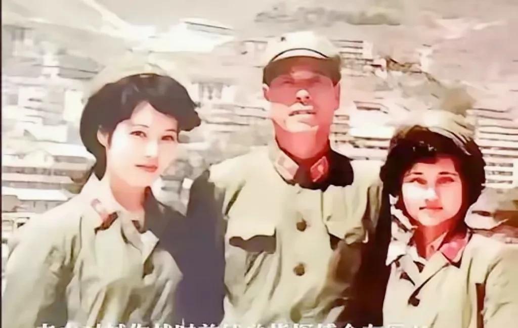 这张照片太珍贵了…这是当年对越自卫反击战中，老山前线的最高军事指挥官傅全有将军