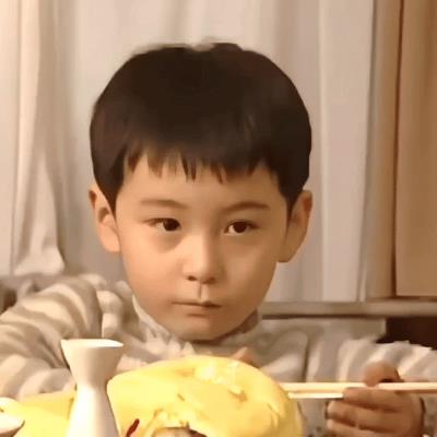 这才是从童年到成年没有长残的典范！陈星旭29岁，身高186cm。一直觉