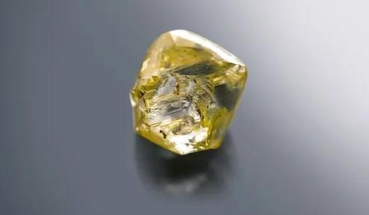 这有意思嘿湖南省地质博物馆01号镇馆之宝竟是两位少年捡来的1966年夏天
